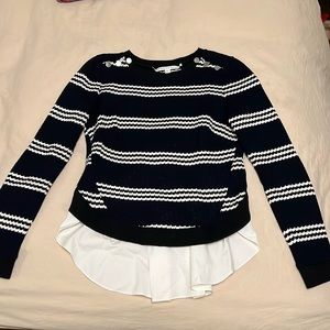 Veronica Beard Blue and White shirt